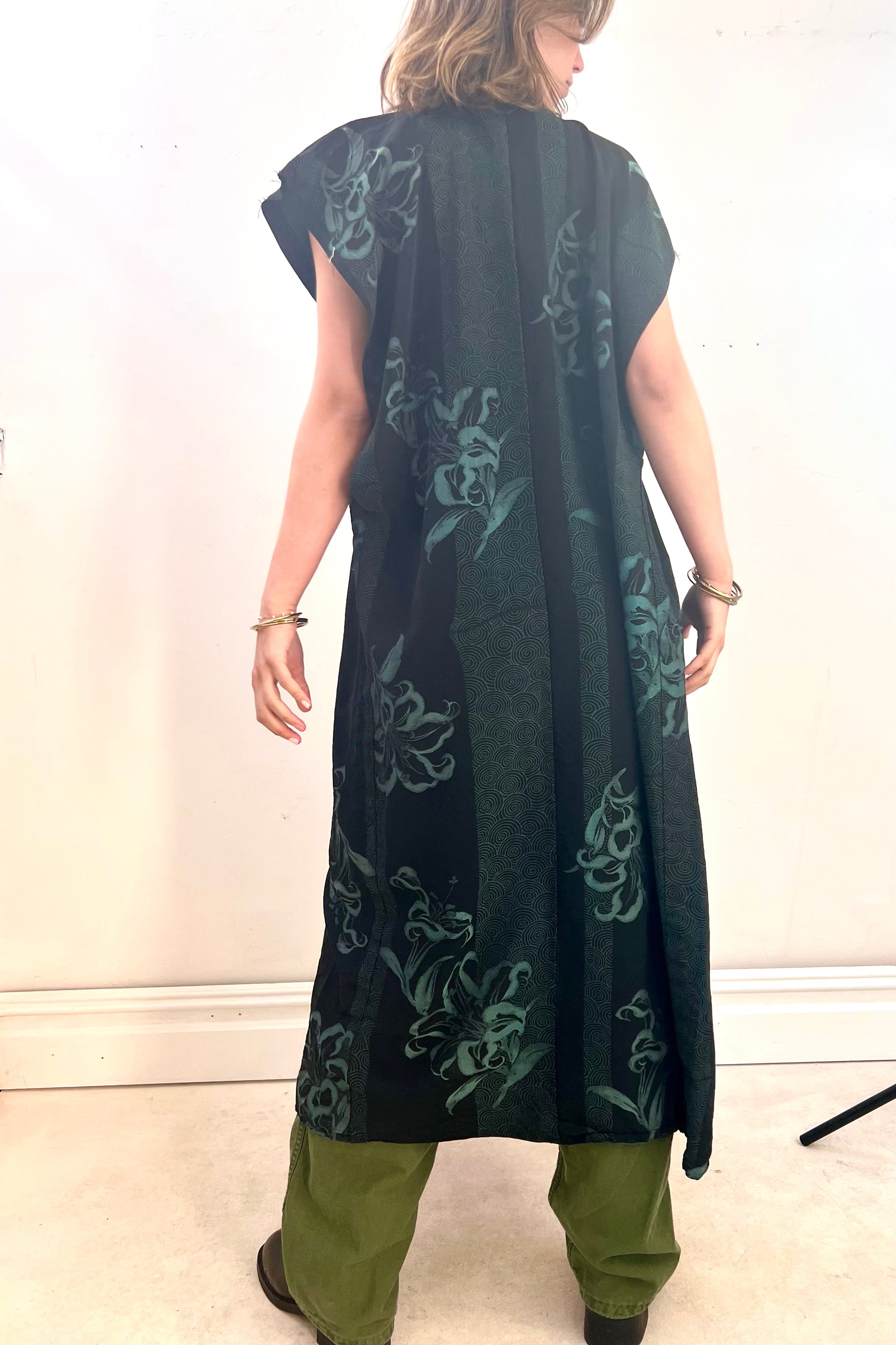 Vintage Silk Tiger Lily Kimono Selected by Anna Corinna