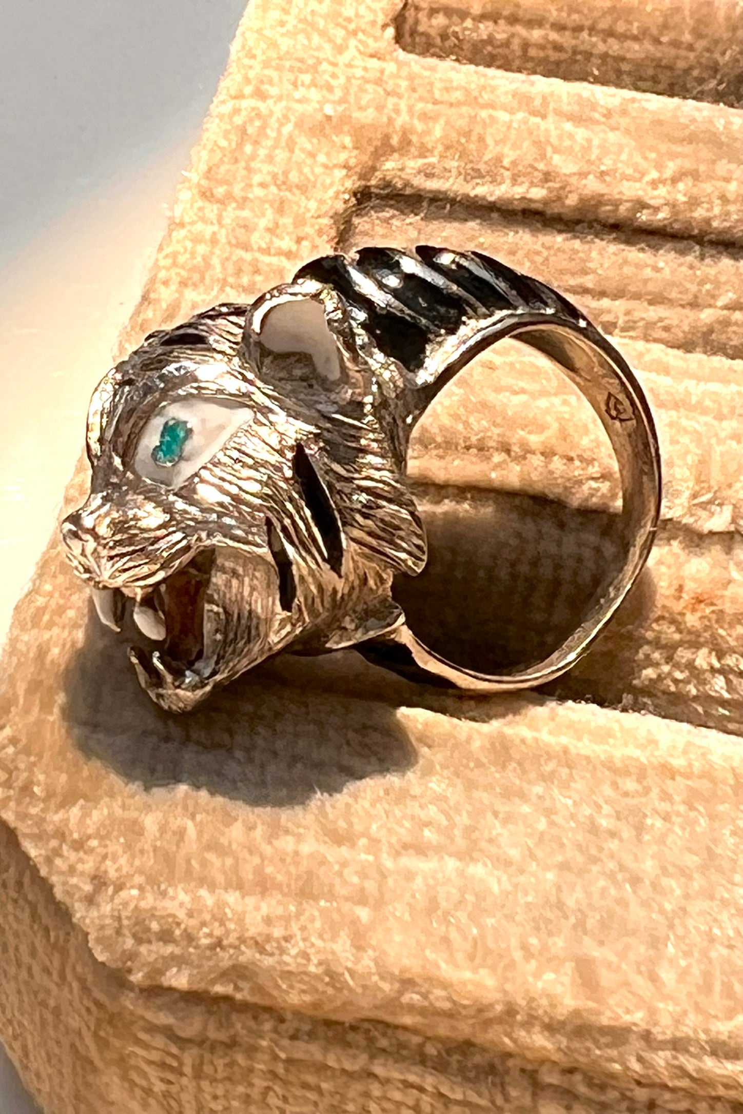 Vintage Sterling Silver Tiger Ring  Selected by Anna Corinna