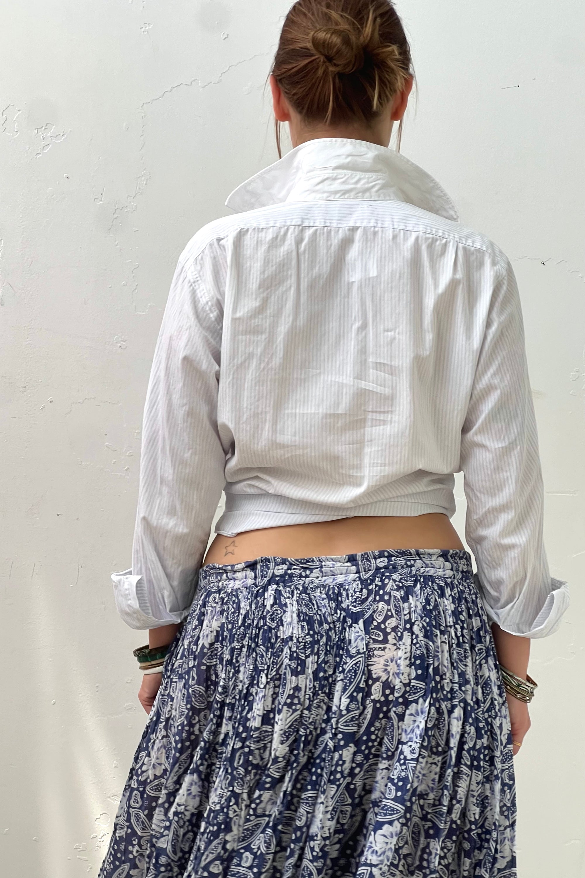 Vintage Pinstripe Button Down, size M