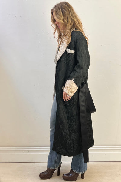 Souvenir Quilted Silky 1950s Hand Embroidered Dragons Japanese Maxi Jacket Vintage