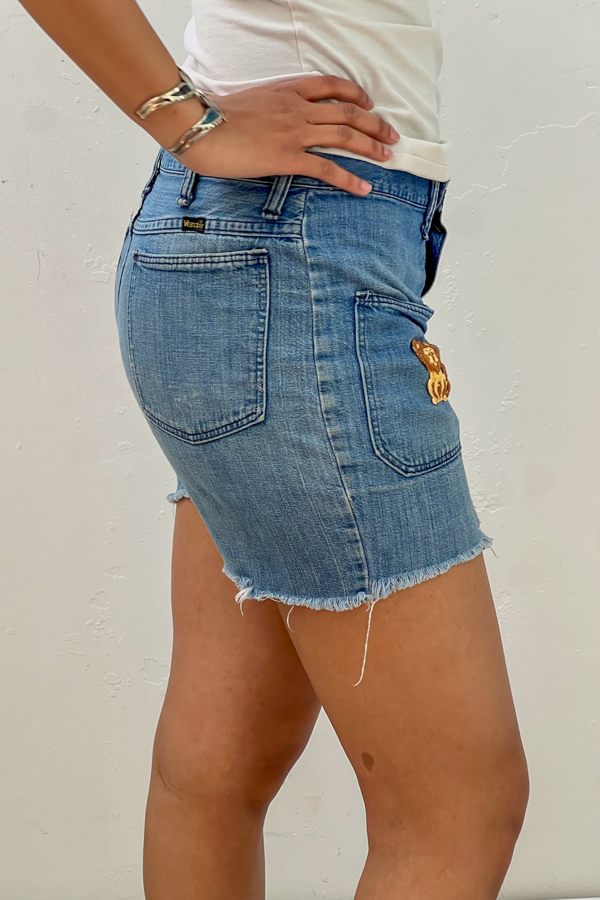 Vintage Wrangler Lions Denim Shorts