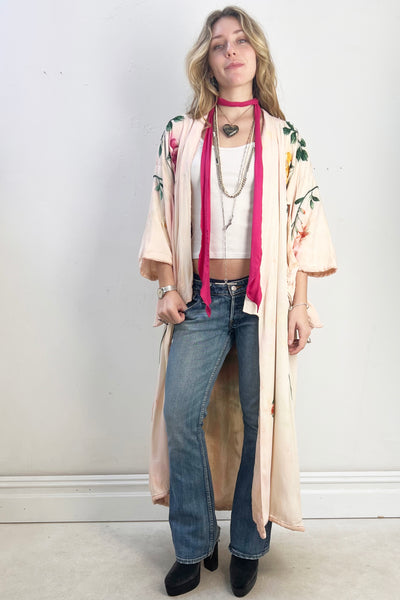 Kimono Silk 1950s Hand Embroidered Flowers Vintage