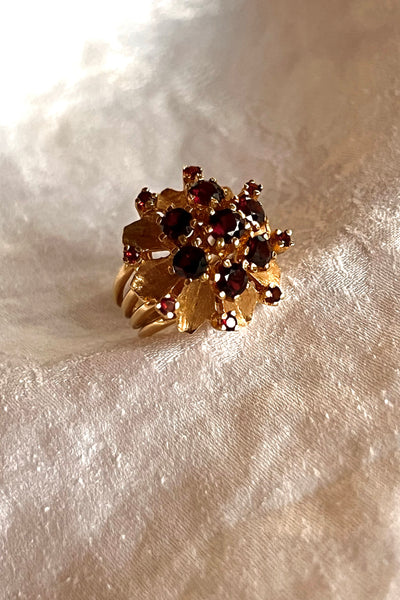 Ring 14K 50s Gold and Garnet Cluster Cocktail Vintage