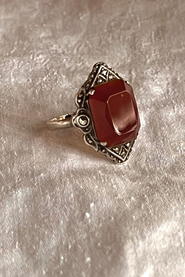 Ring Deco Sterling 40s Silver Carnelian and Marquesite Vintage