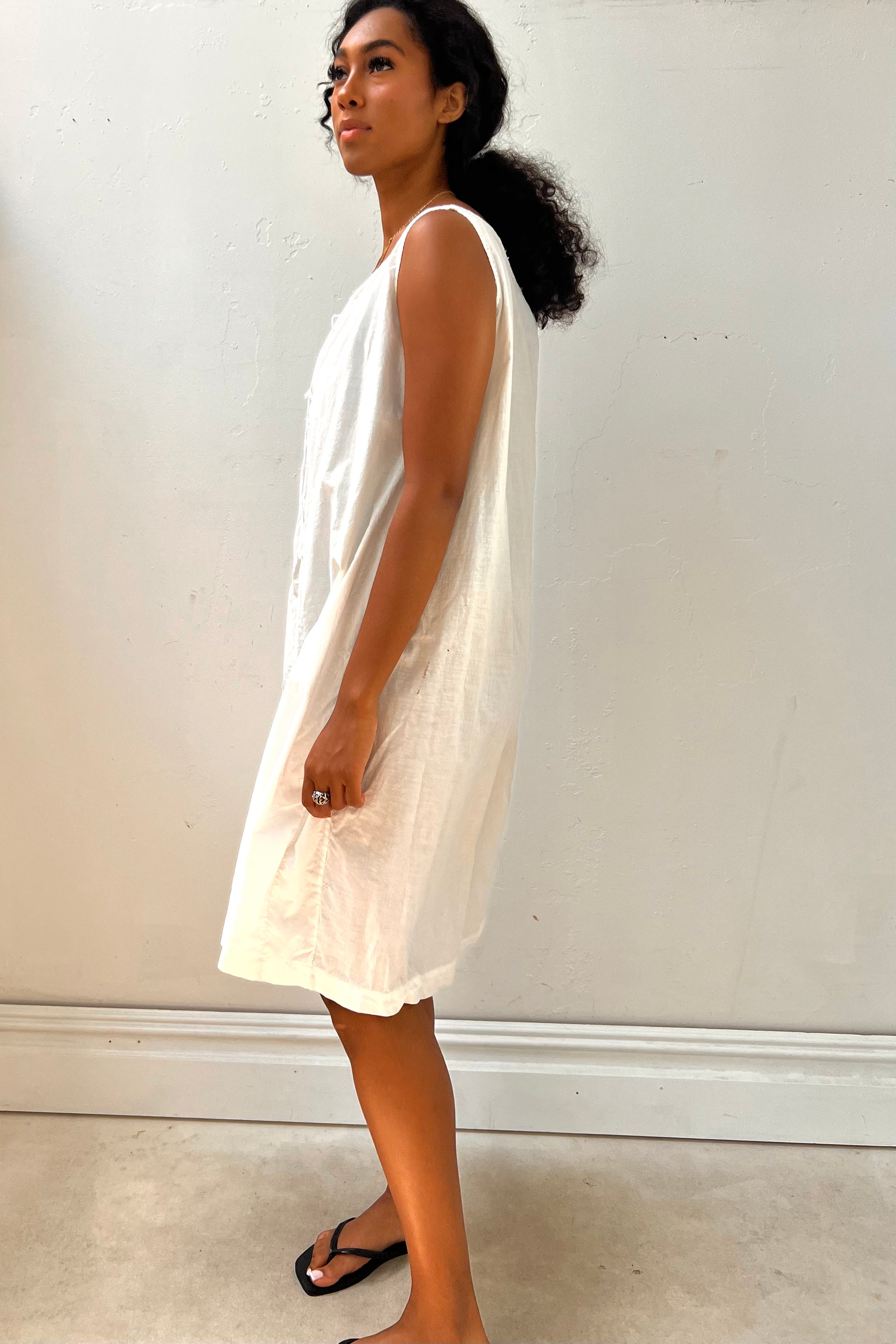 Vintage Victorian Cotton Slip Dress Selected by Anna Corinna Vintage Victorian Cotton Slip Dress Selected by Anna Corinna