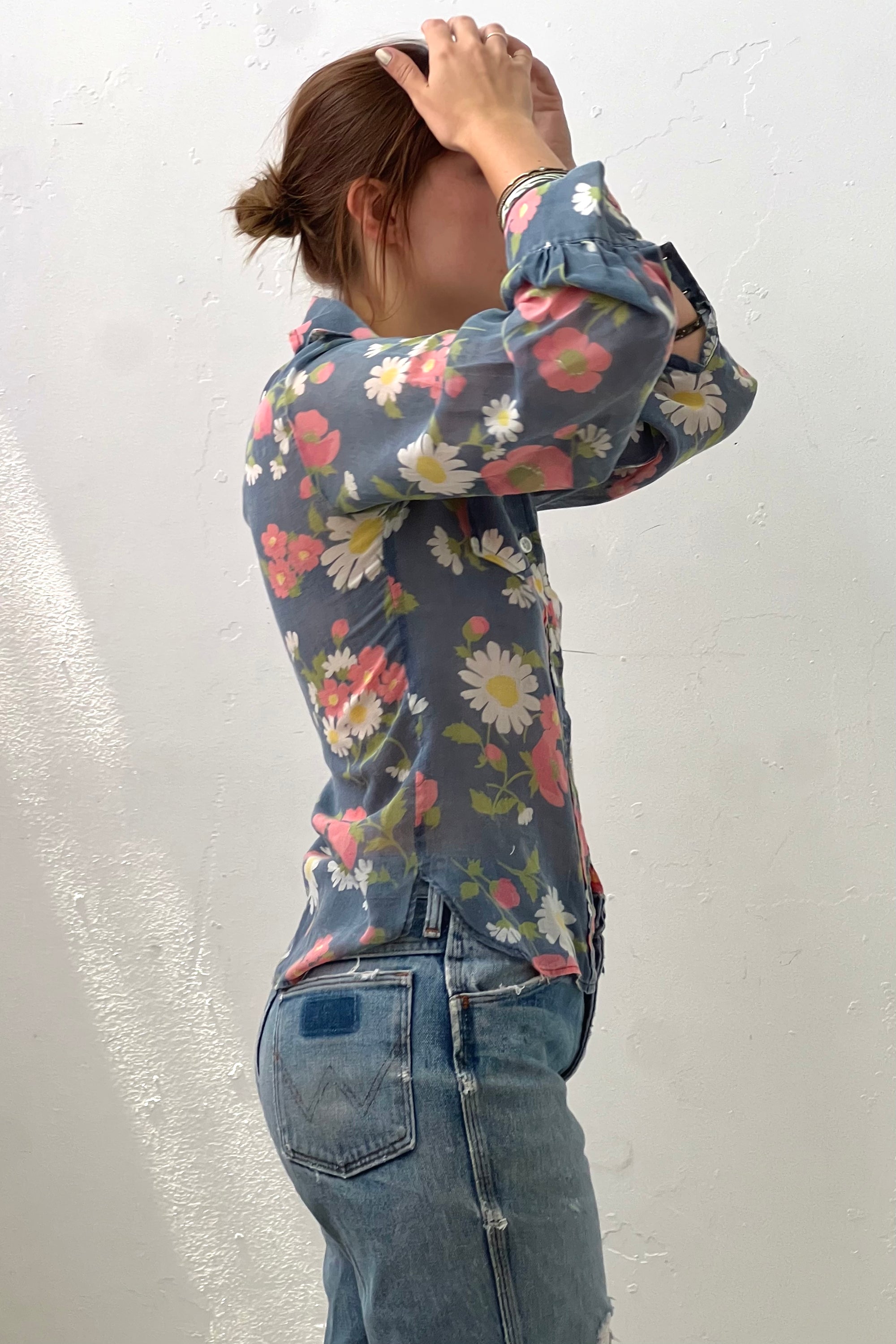 Vintage Sheer Daisies Top Selected by Anna Corinna